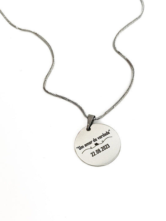 Beautiful Picture Round Necklace - Personalized