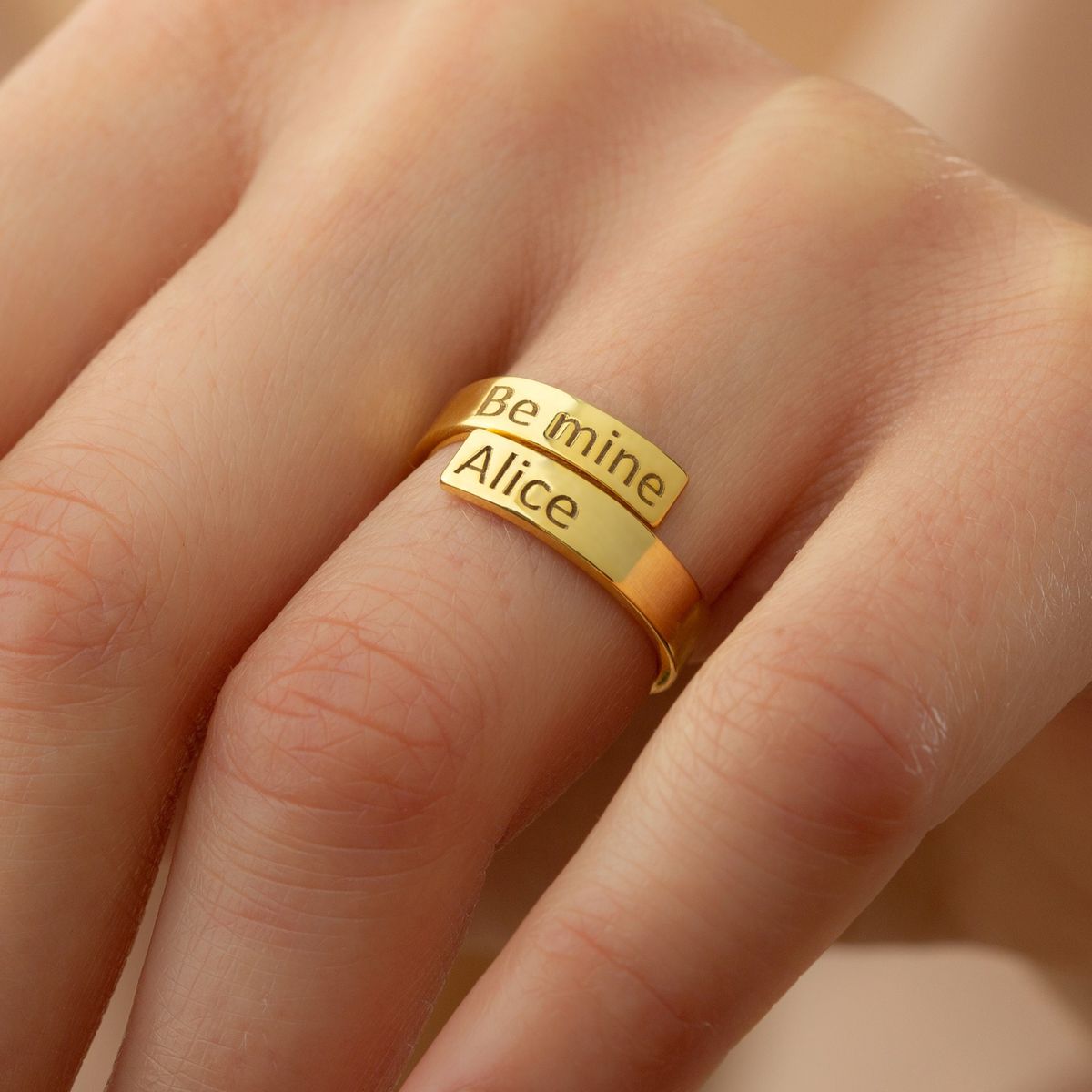 Elegant 2 Names Ring - Minimal
