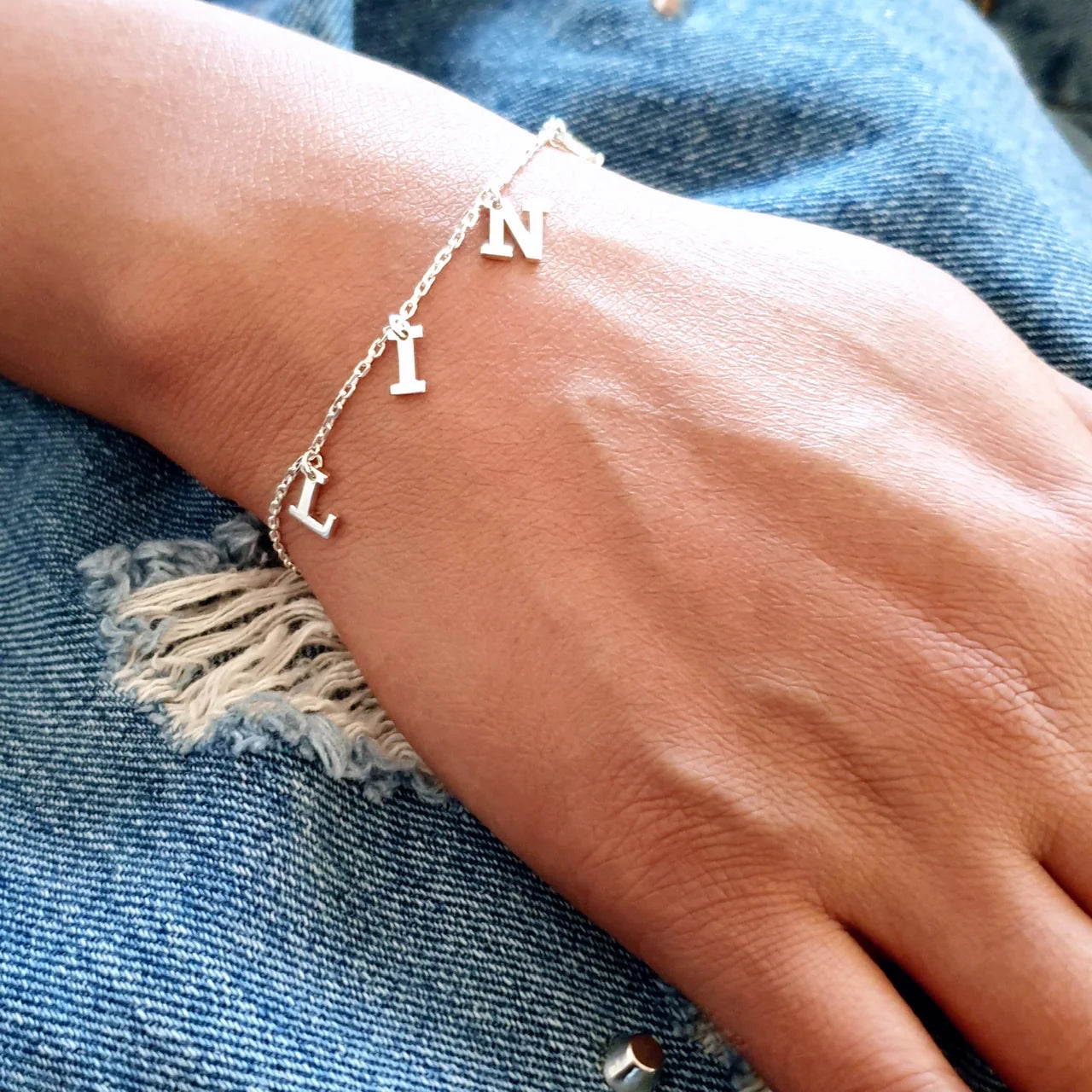 Customized Name Bracelet in Charm Style